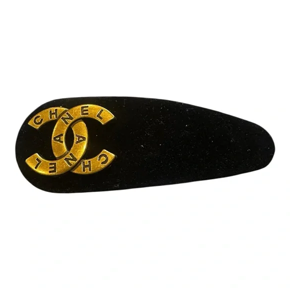 CHANEL Black Velvet Hair Clip Gold CC Logo Classic Barrette display picture 3